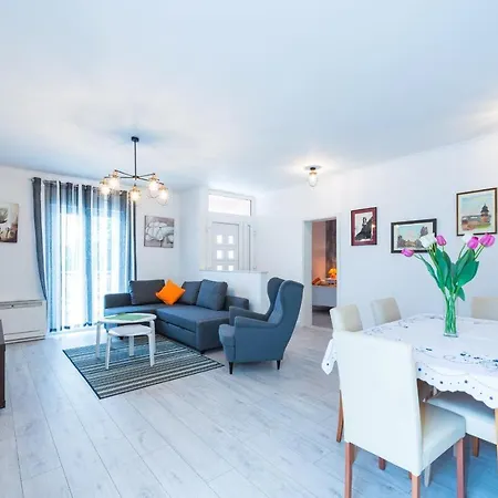 Appartement Semes- Three Bedroom With Jacuzzi And Sea View *